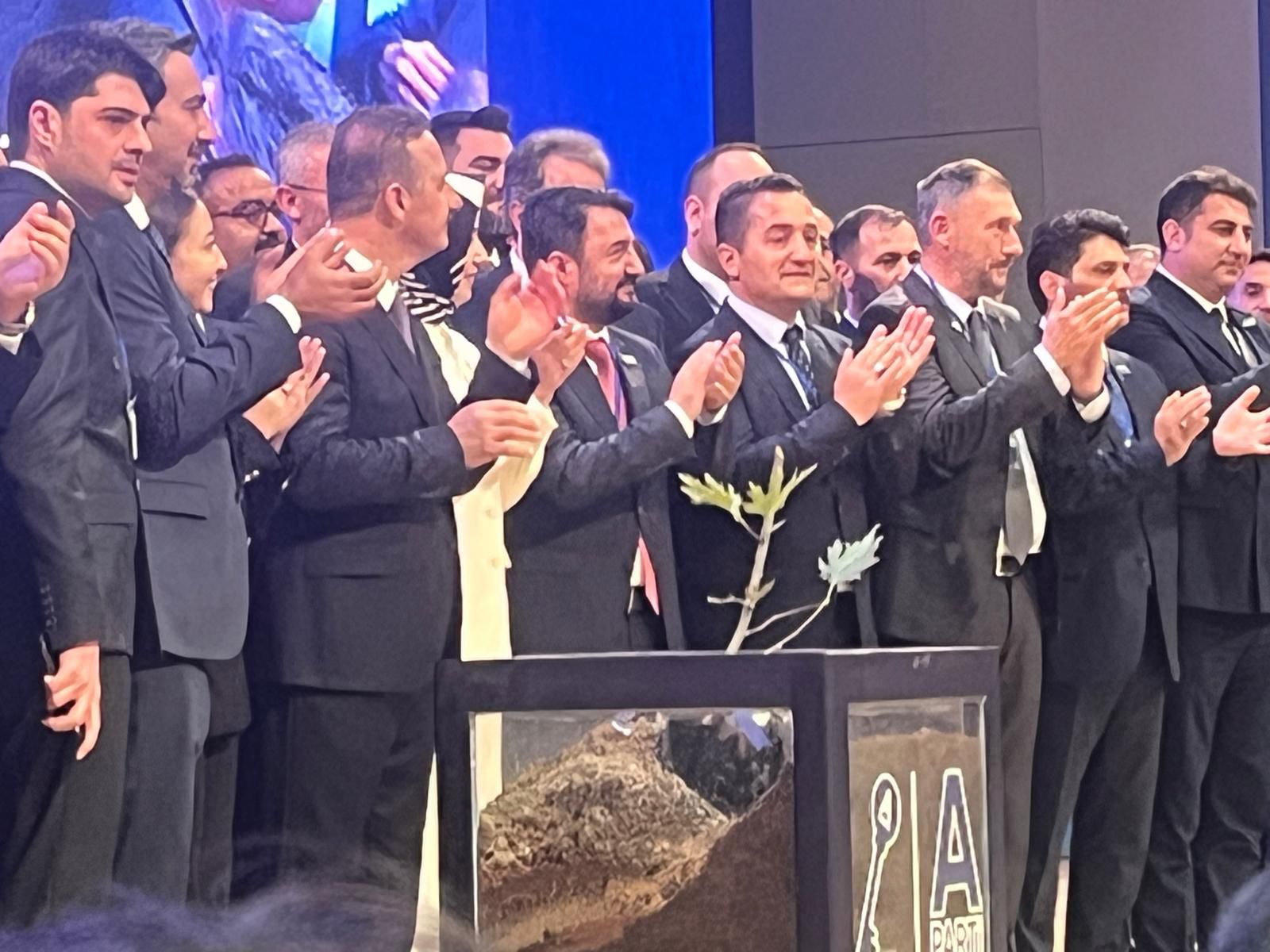 NİCE BAŞARILARA YÜRÜYECEĞİZ!