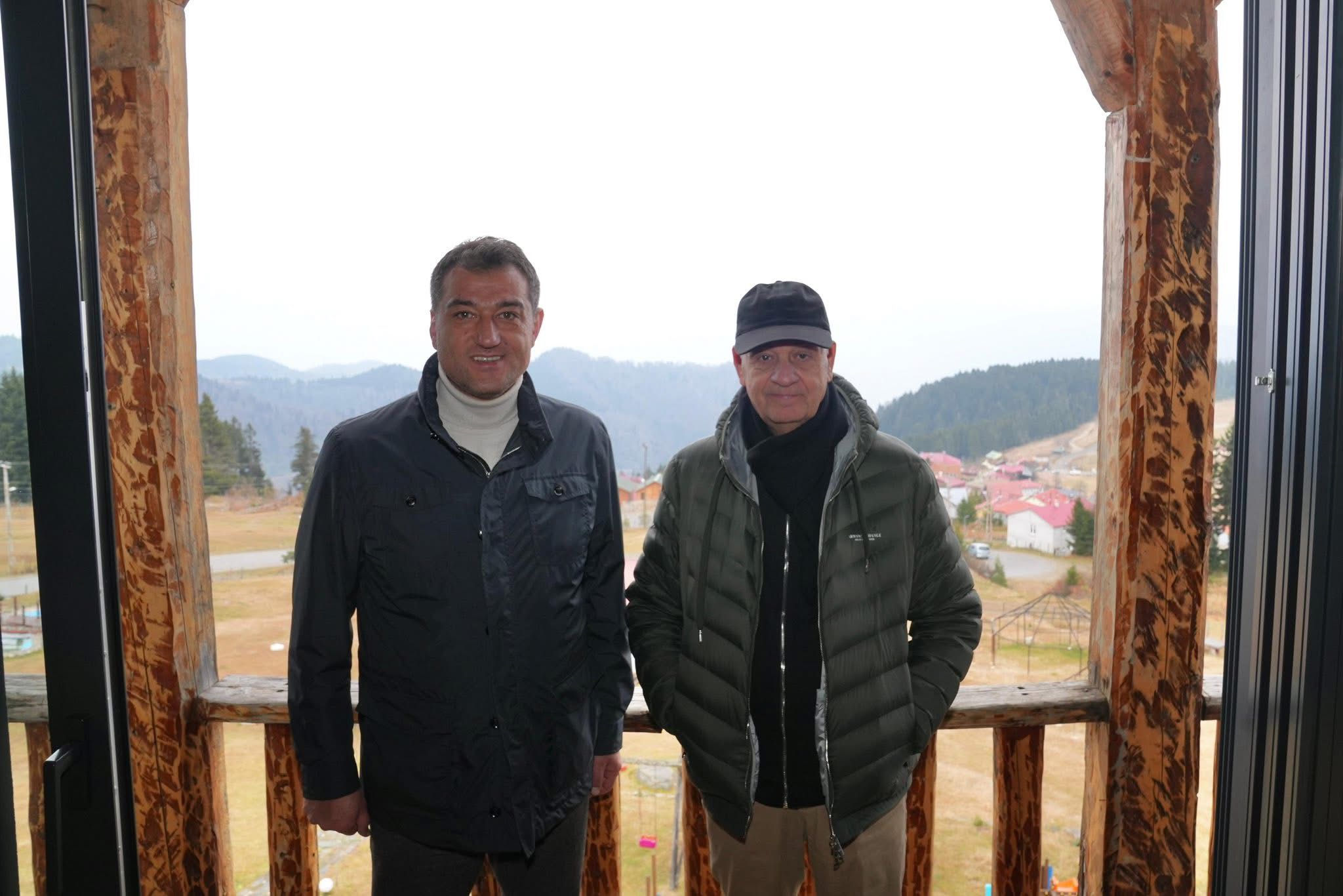 BAŞKAN KÖSE, İLKER BAŞBUĞ’A GİRESUN YAYLALARININ GİZLİ CENNETLERİNİ TANITTI