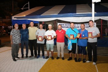 Sokak Basketbol Turnuvasının Final maçı Nefesleri