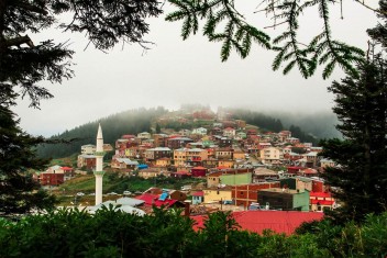 Eşsiz Doğa Güzelliğine Sahip Giresun’a Karavan ve Çadır Kamp Alanları