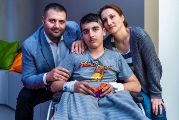 Kahvaltıdan gelecek gelir Ömer’in tedavisine
