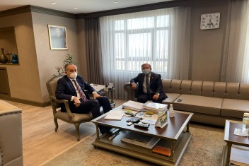 MİLLETVEKİLİ SABRİ ÖZTÜRK, TOKİ BAŞKANI İLE GİRESUN PROJELERİNİ