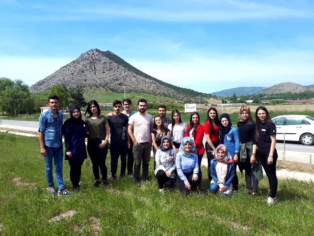 Veterinerlik Öğrencilerinden Dimes'e Eğitim Gezisi
