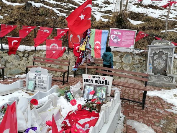 TÜGVA Bulancak’tan Şehit Eren’in kabrine ziyaret