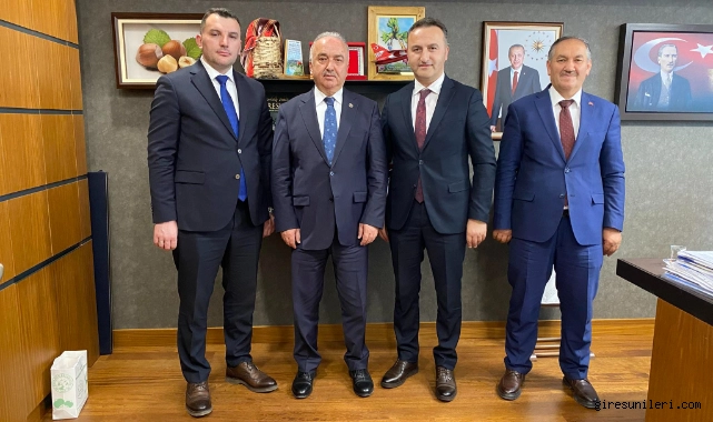 Belediye Başkanlarından Giresun Milletvekili Temür'e TBMM Ziyareti 